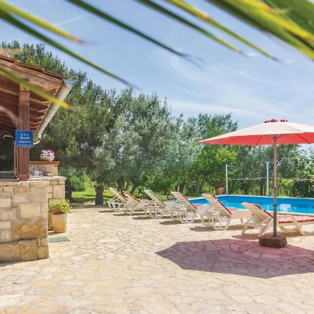 Holiday home Lovely In Vodnjan